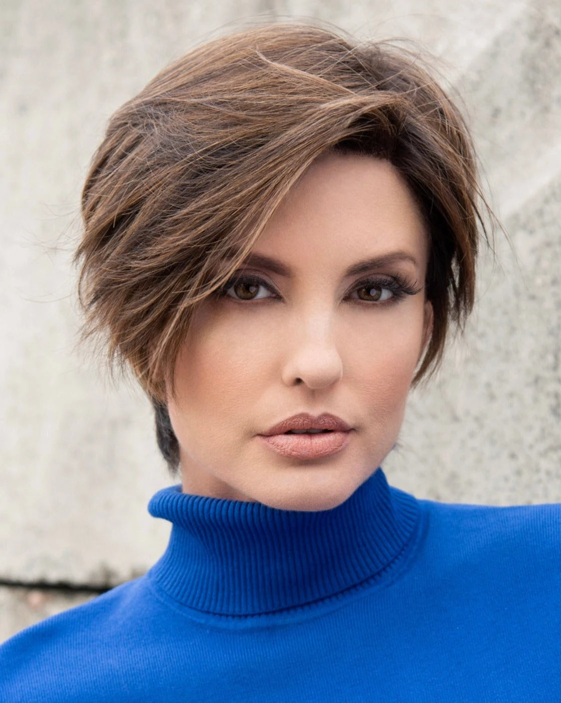 Billie Wig By Envy | Human Hair/Synthetic Blend 2 Billie Wig By Envy | Human Hair/Synthetic Blend - Image 2