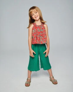 Pretty In Fabulous By Hairdo | Mono Crown | Children's Wig 17 Pretty In Fabulous By Hairdo | Mono Crown | Children's Wig -Personalized Fake Store KIDZ PrettyInFabulous Model Front2