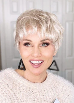 Light By Ellen Wille | Mono Top -Personalized Fake Store PhotoMar03 44002PM