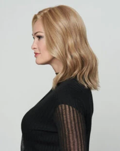 Wavy Day Wig By Raquel Welch | Mono Top 25 Wavy Day Wig By Raquel Welch | Mono Top -Personalized Fake Store RW WavyDay Model Side1