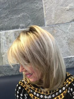 Athena Wig By Henry Margu -Personalized Fake Store image00002 63b16b73 b505 4901 8484 9ce4d096d0ad